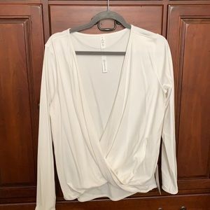 NWT Lulu Lemon pullover